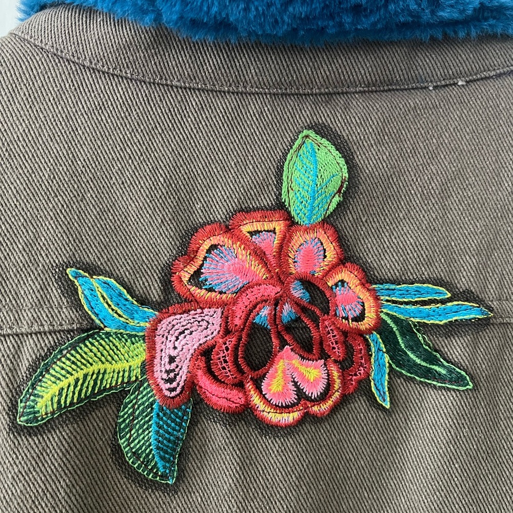 Natural Life Tara Embellished Jacket - Picture 4 of 8